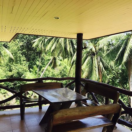 Sunyo Garden Guesthouse Baan Tai Esterno foto